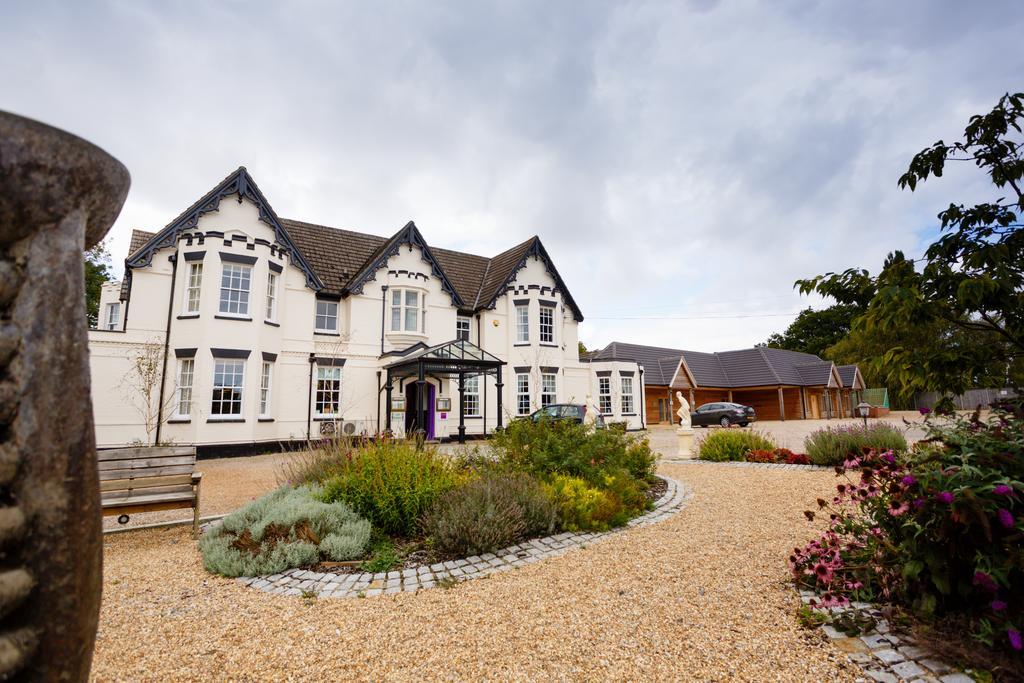 The Carlton Manor Hotel Lowestoft Exterior photo